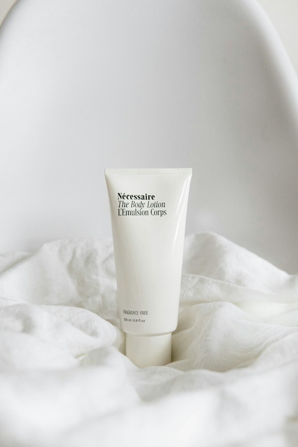Hydra Skin Effect Hyaluron Plumping Face Serum