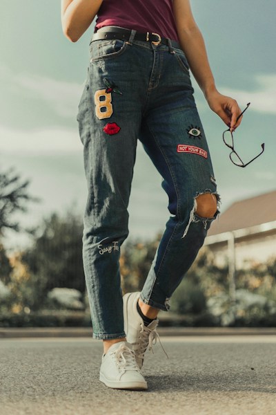 BAGGY JEANS